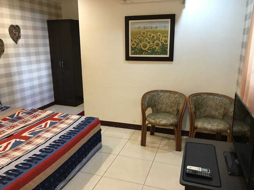Hefeng Ting Homestay Hengchun South Gate Exterior photo