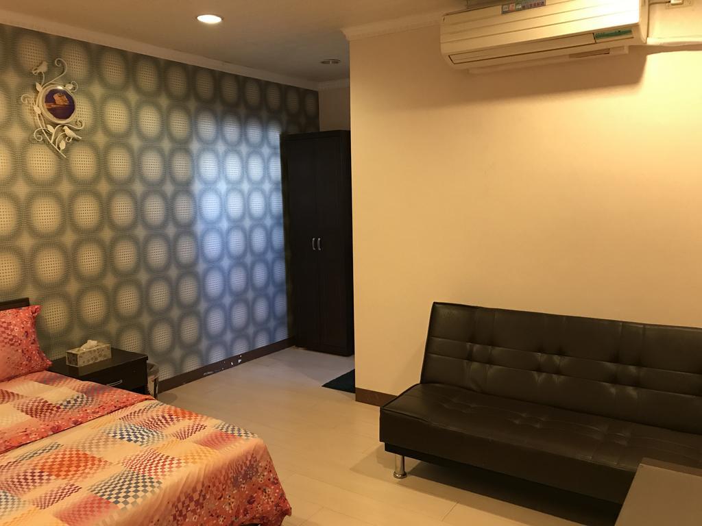 Hefeng Ting Homestay Hengchun South Gate Exterior photo