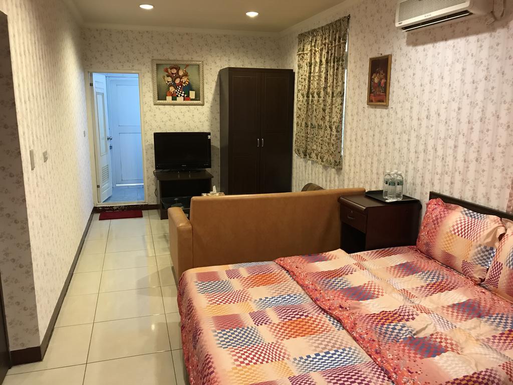 Hefeng Ting Homestay Hengchun South Gate Exterior photo