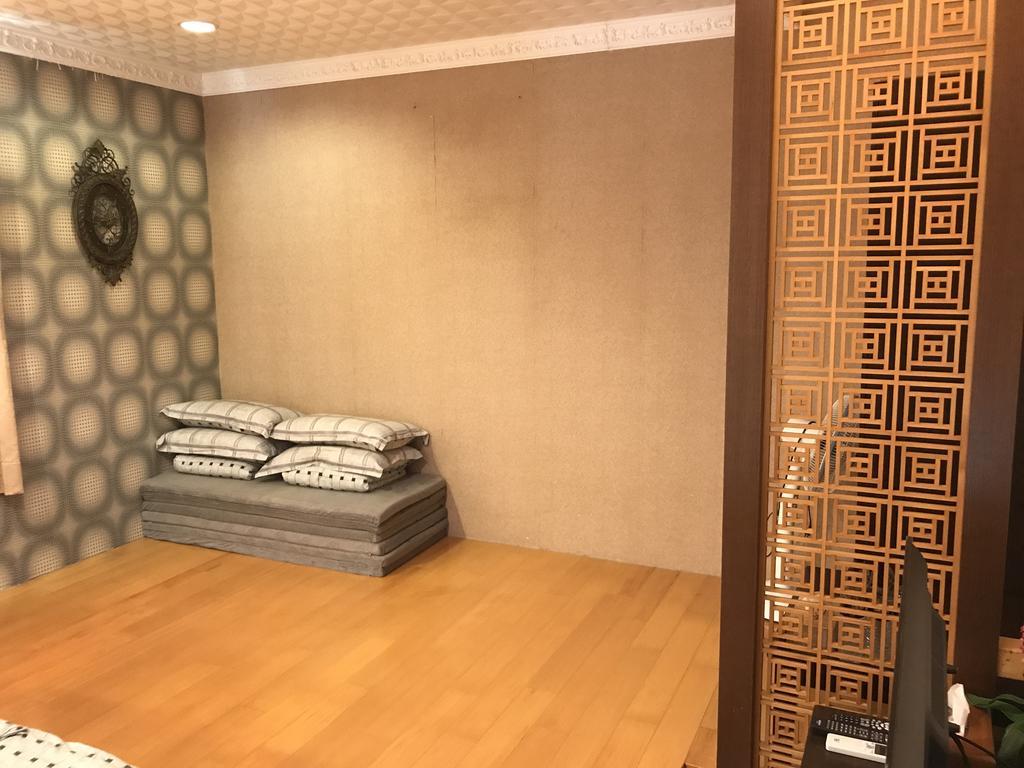 Hefeng Ting Homestay Hengchun South Gate Exterior photo